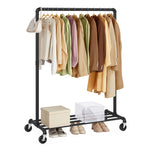 Metalowy wieszak na ubrania na kółkach z półką, czarny